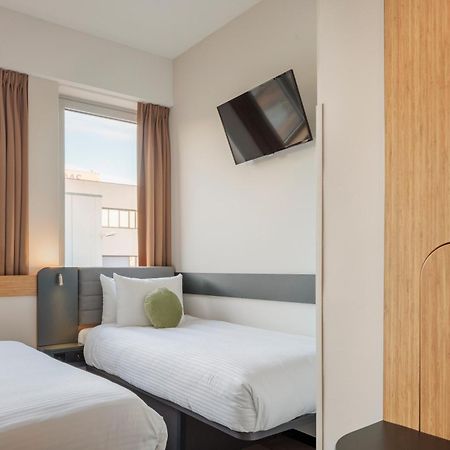 Maxhotel Amsterdam Airport Schiphol - Recently Renovated Hoofddorp Ngoại thất bức ảnh