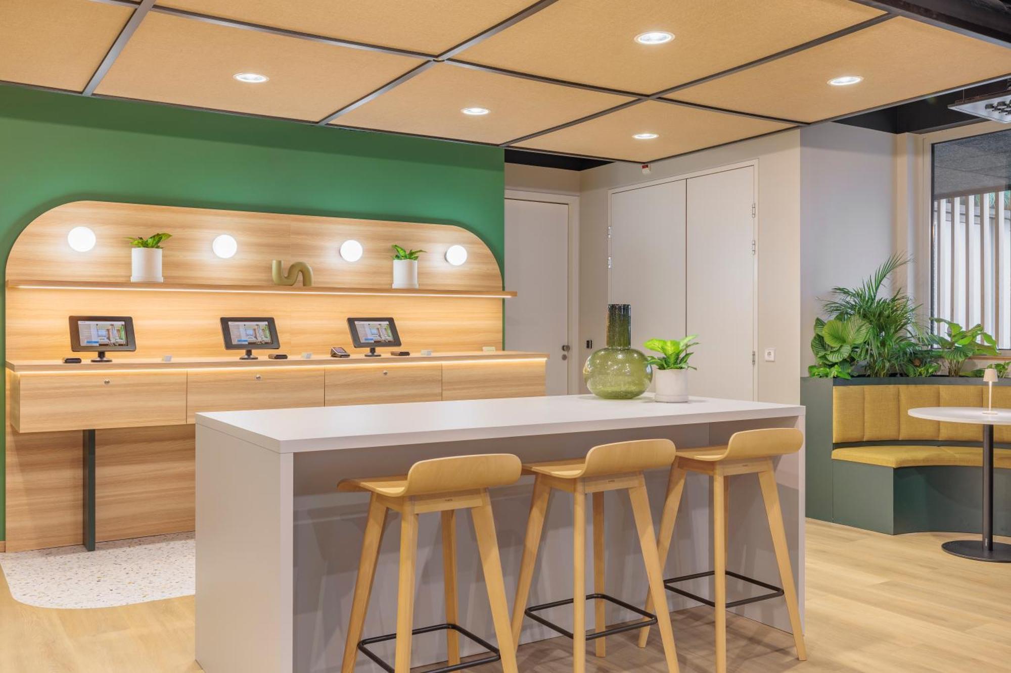 Maxhotel Amsterdam Airport Schiphol - Recently Renovated Hoofddorp Ngoại thất bức ảnh