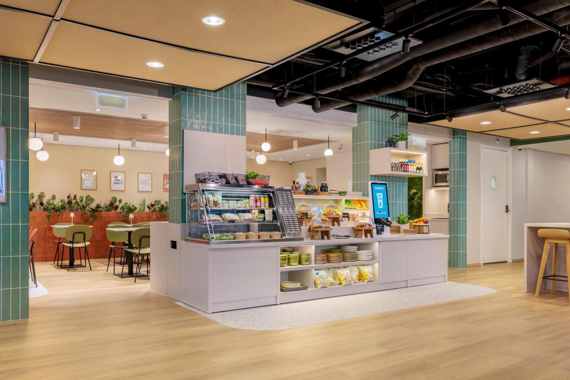 Maxhotel Amsterdam Airport Schiphol - Recently Renovated Hoofddorp Ngoại thất bức ảnh